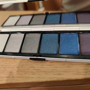 MAC Toledo Moodyblu Eyeshadow